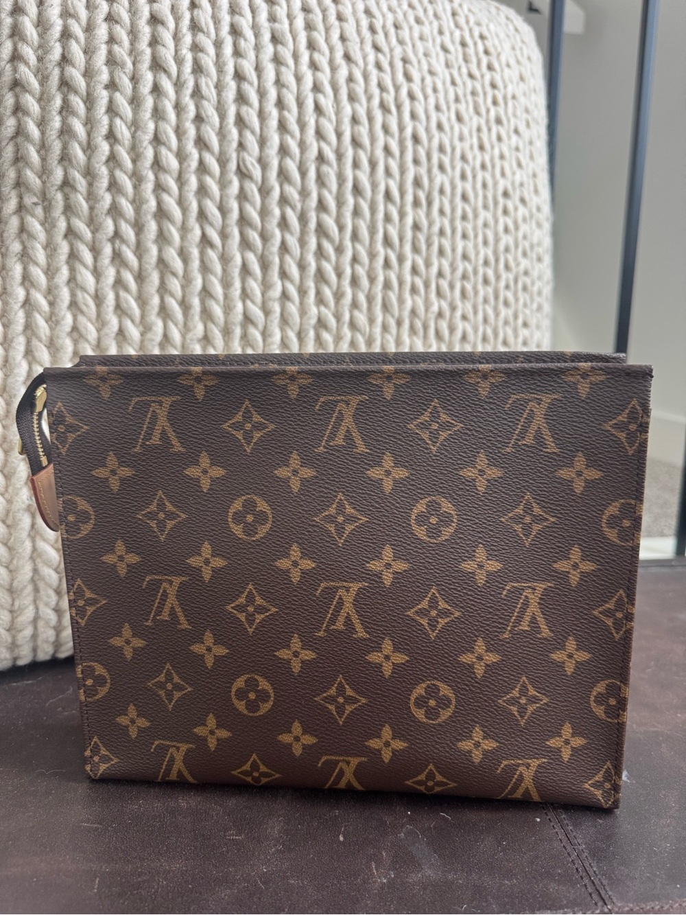 Louis Vuitton Monogram Toiletry Pouch 26 (M47542)